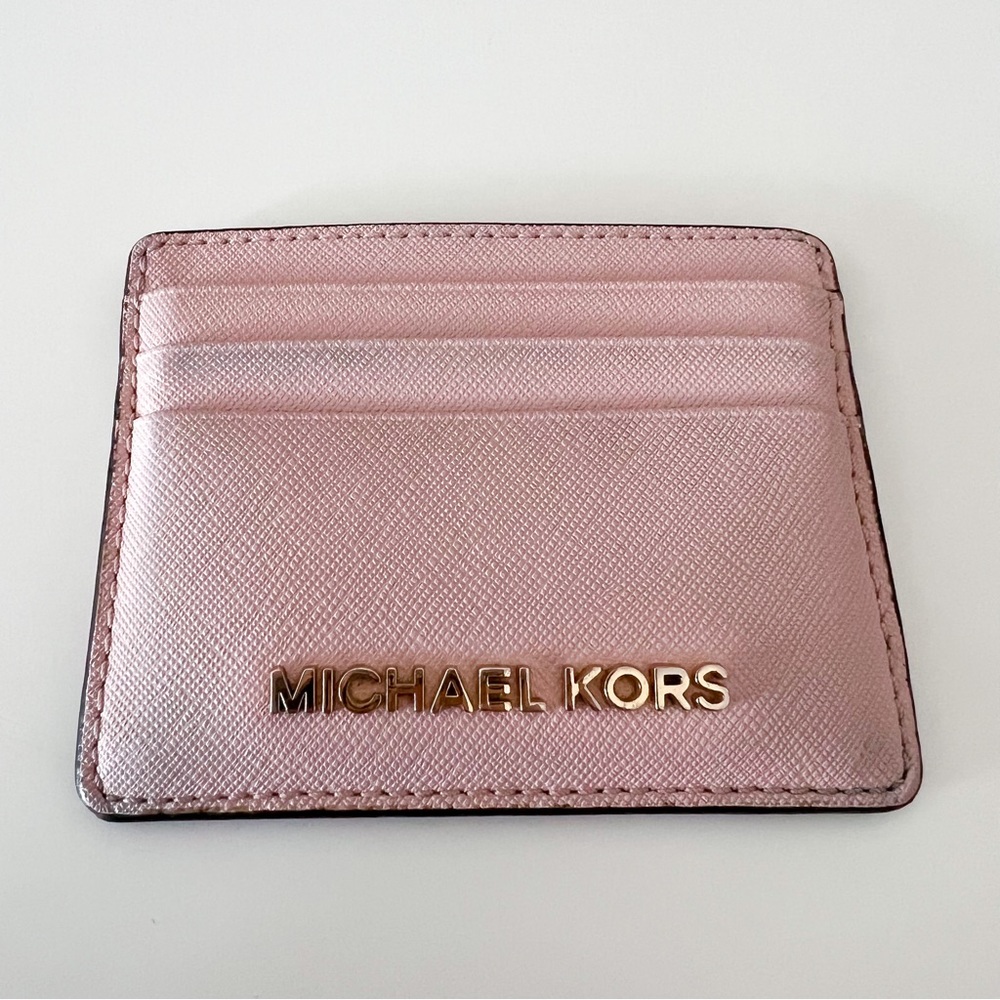 Pre-Loved Michael Kors Baby Pink Cardholder